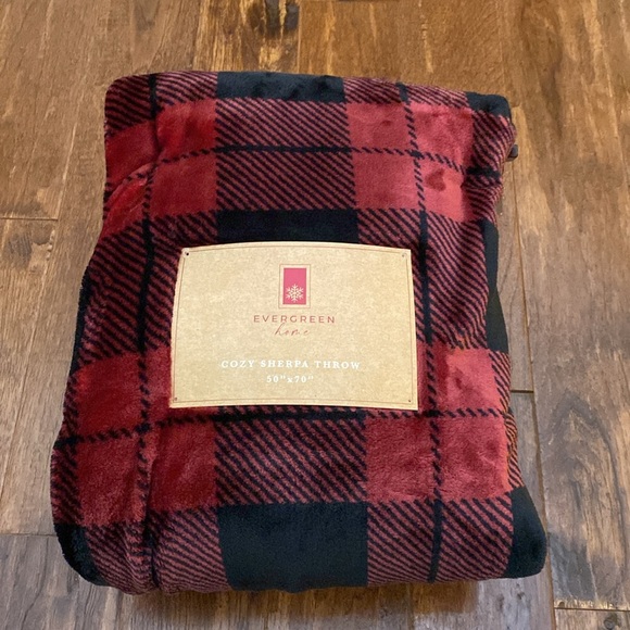 Plush and Sherpa Throw Blanket Plaid NEW - Picture 8 of 8